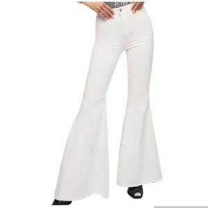 Free People | Just Float On Hi Rise White Women Jeans Mermaid Flare Leg size 27